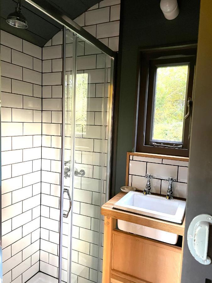 Old King William Shepherd Huts And Private Hot Tubs In North Norfolk Hunworth Dış mekan fotoğraf