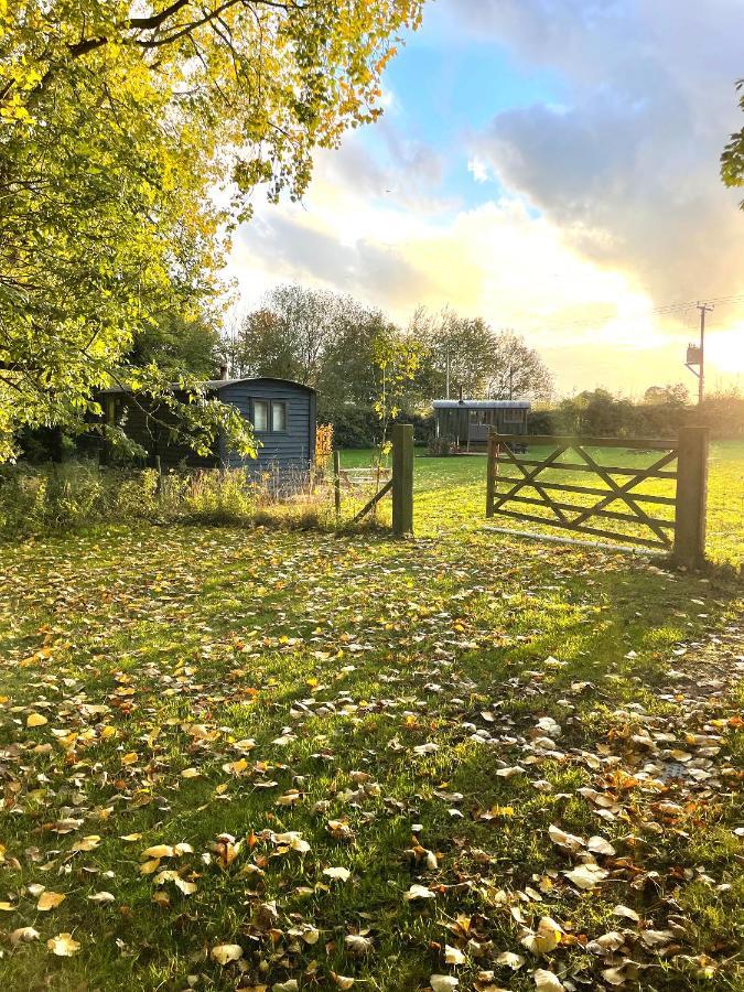 Old King William Shepherd Huts And Private Hot Tubs In North Norfolk Hunworth Dış mekan fotoğraf